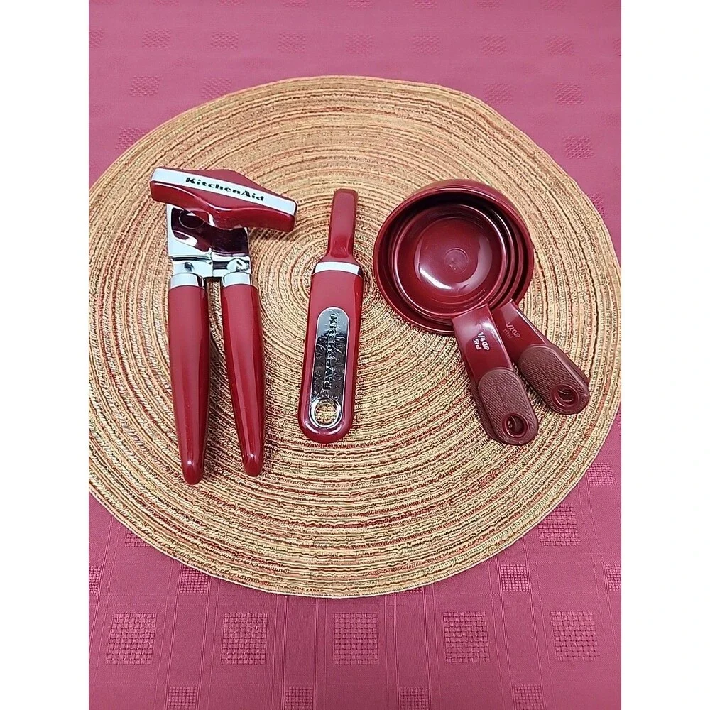 Kitchen Aid Kitchen Starter Kit Opener, Peeler And Measuring Cups Merlot